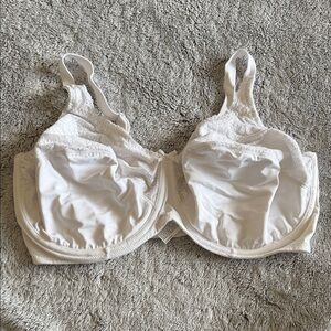 Lilyette Soft White Full Coverage Bra